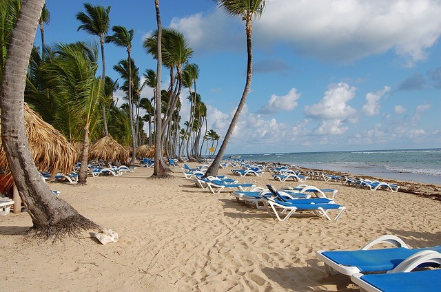 Strand, zee, palmbomen, vakantie Punta Cana