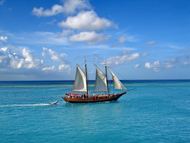 Aruba vakantie zeilboot zee