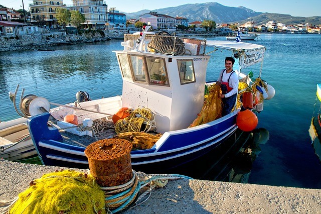 Griekenland vakantie Samos vissersboot