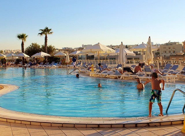 Vakantie Malta hotel zwembad