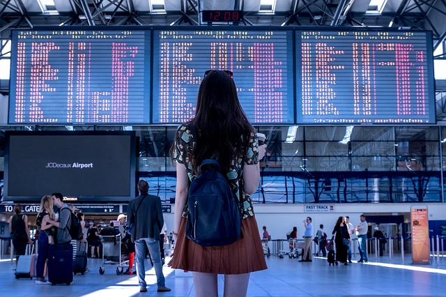 Luchthaven vervoer vrouw