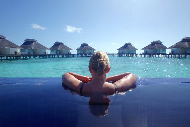 Reizen Malediven waterbungalow uitzicht zee