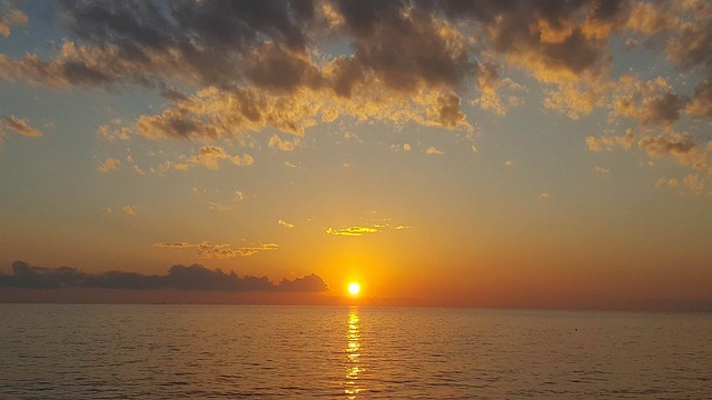 Montenegro vakantie zonsondergang