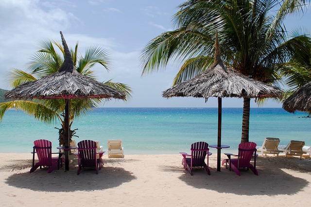 Strand zonvakantie zee stoelen