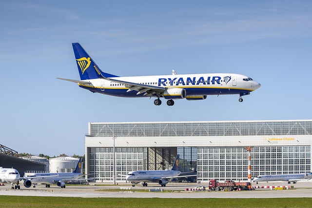 Luchtvaartmaatschappij Ryanair vliegtuig vliegveld